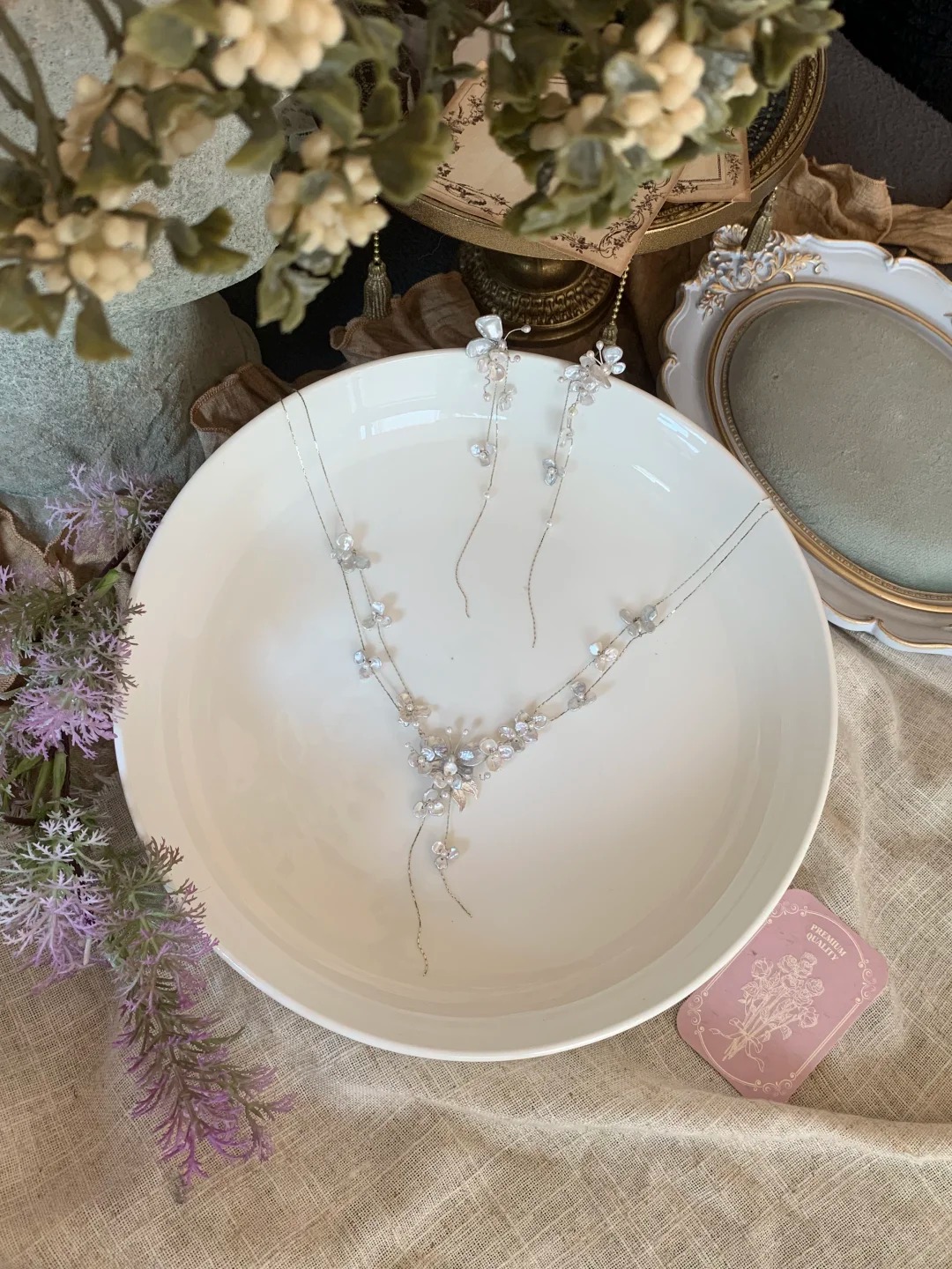 Natural pearl butterfly necklace