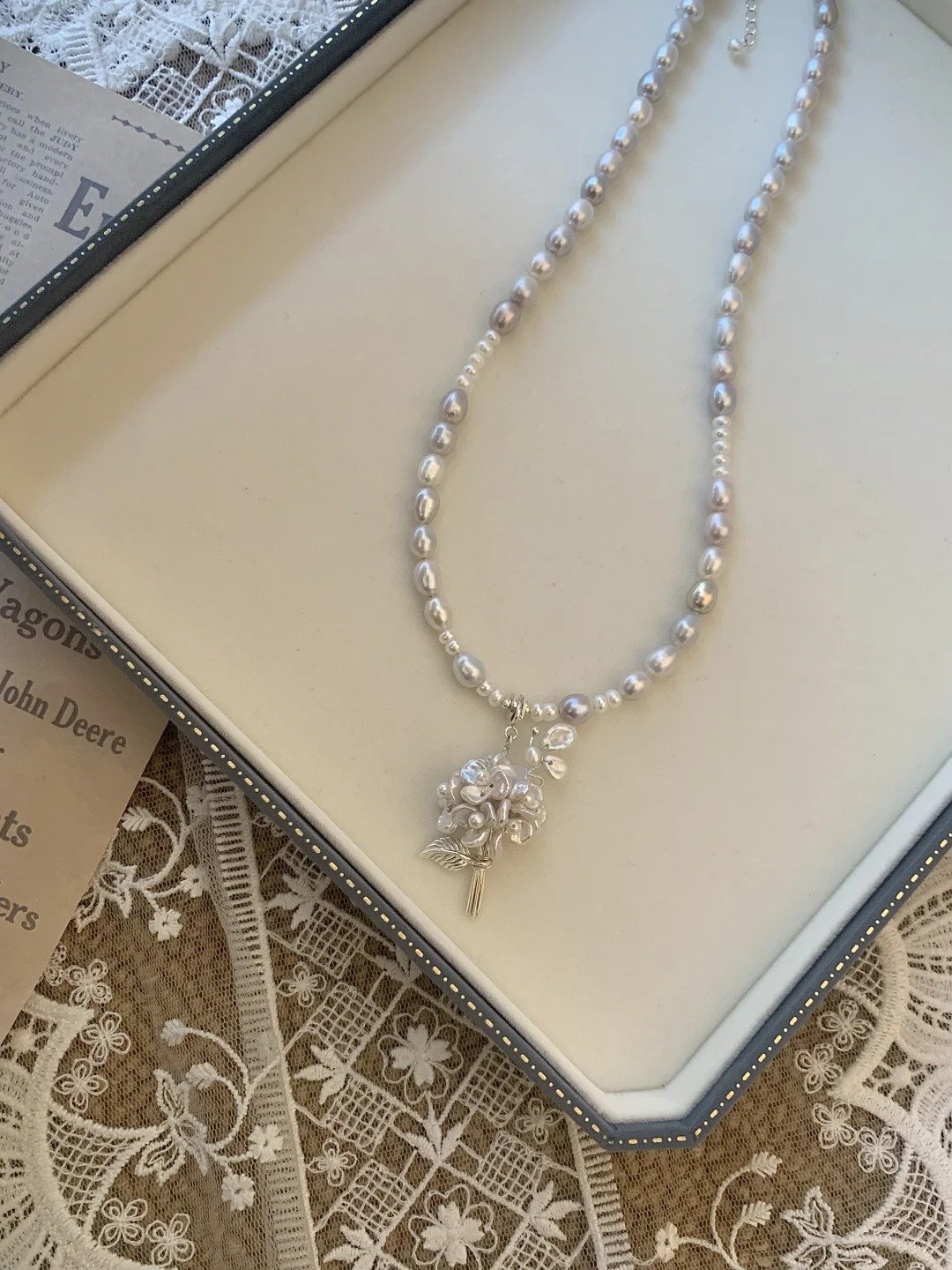 Bouquet Pearl Necklace