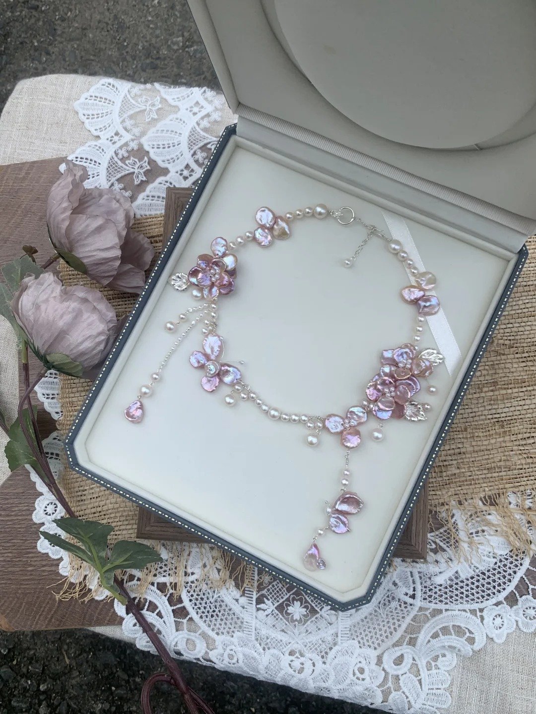 "Youth" Pearl Necklace