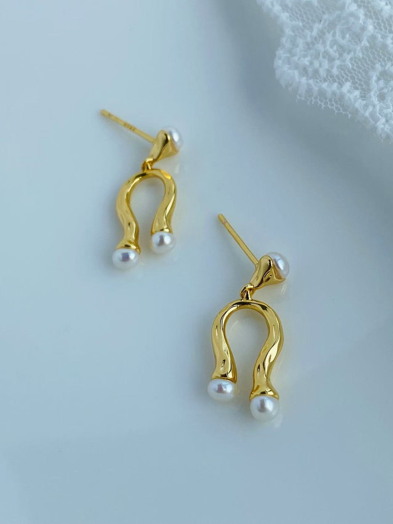 Pearl Earrings