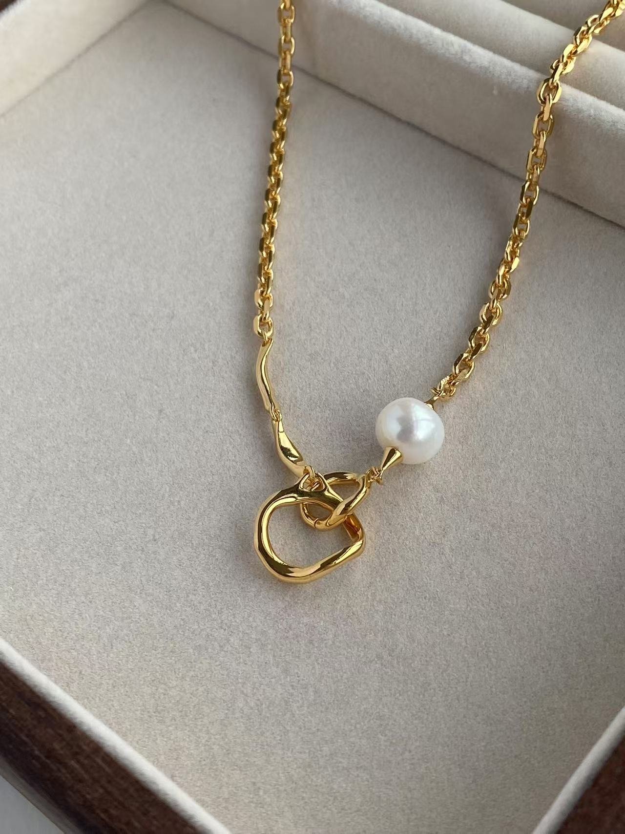 Pearl Necklace