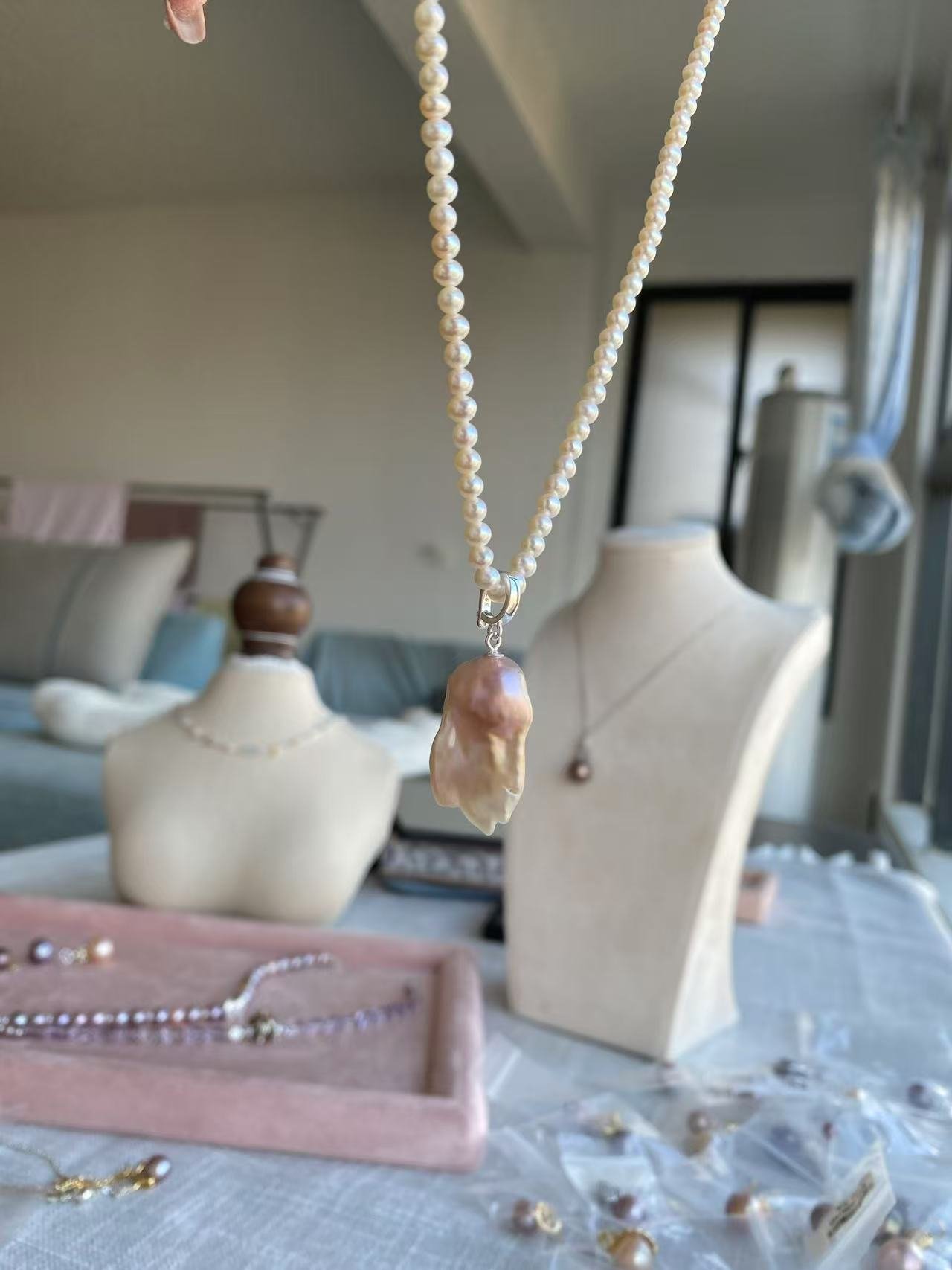 Baroque Pendant