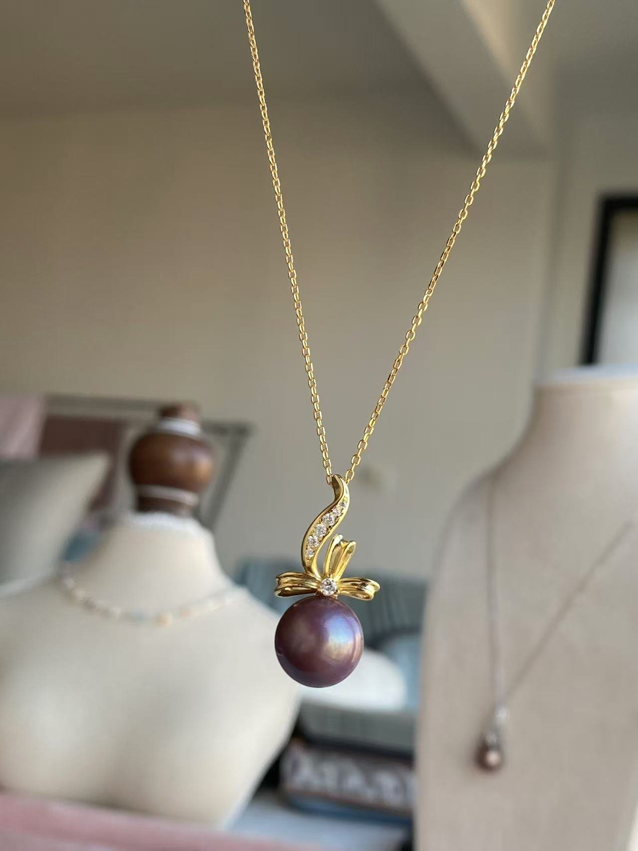 Pearl Pendant