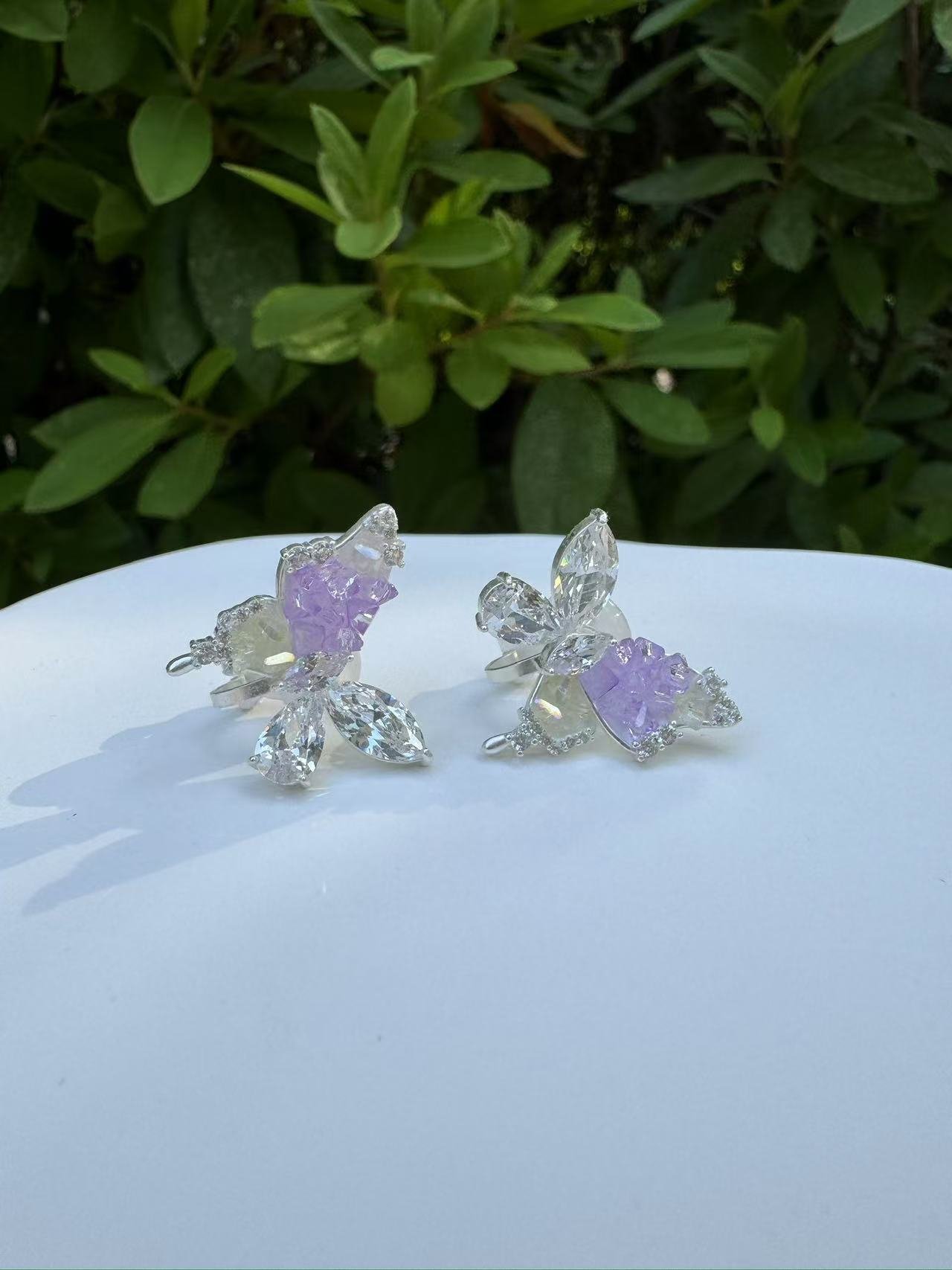 Butterfly ear clip