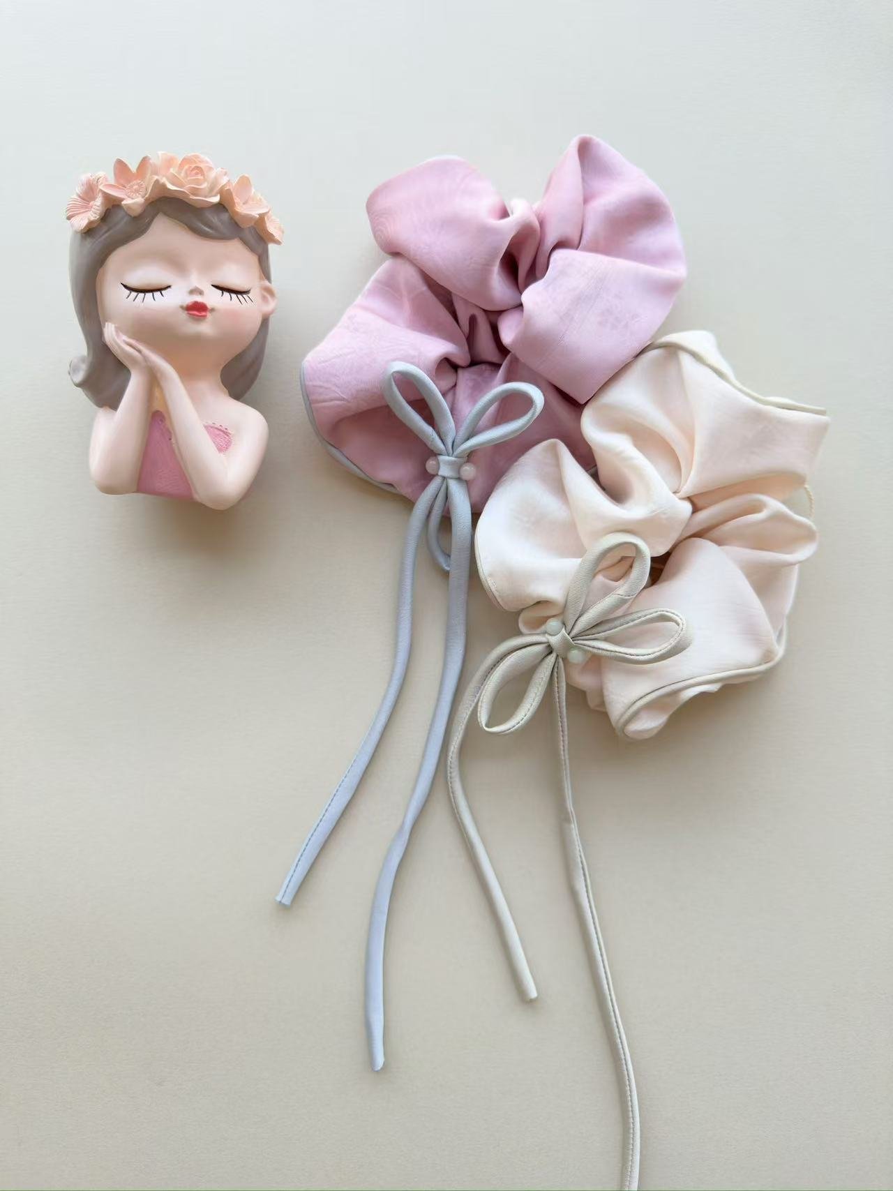 Bow Hair Tie