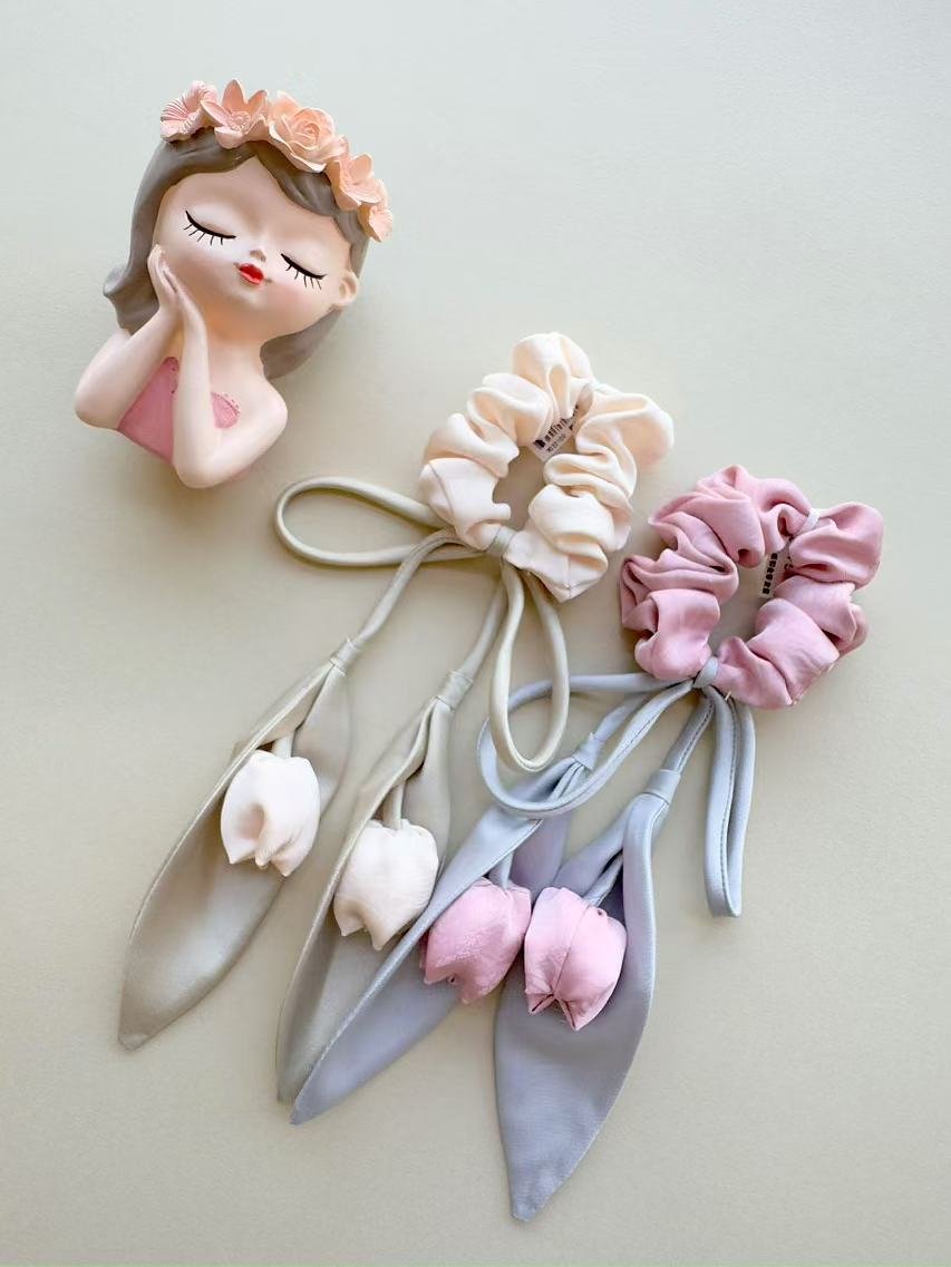 Tulip Hair Tie