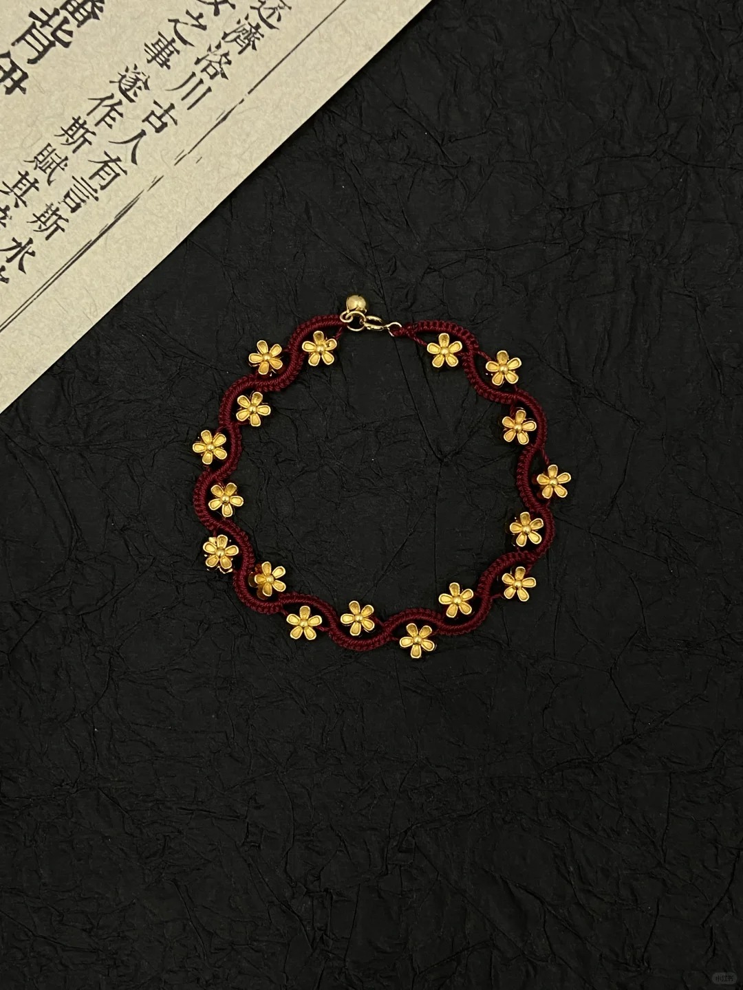 Flower rope bracelet